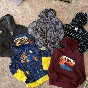 Set of 5 boys jackets size 5